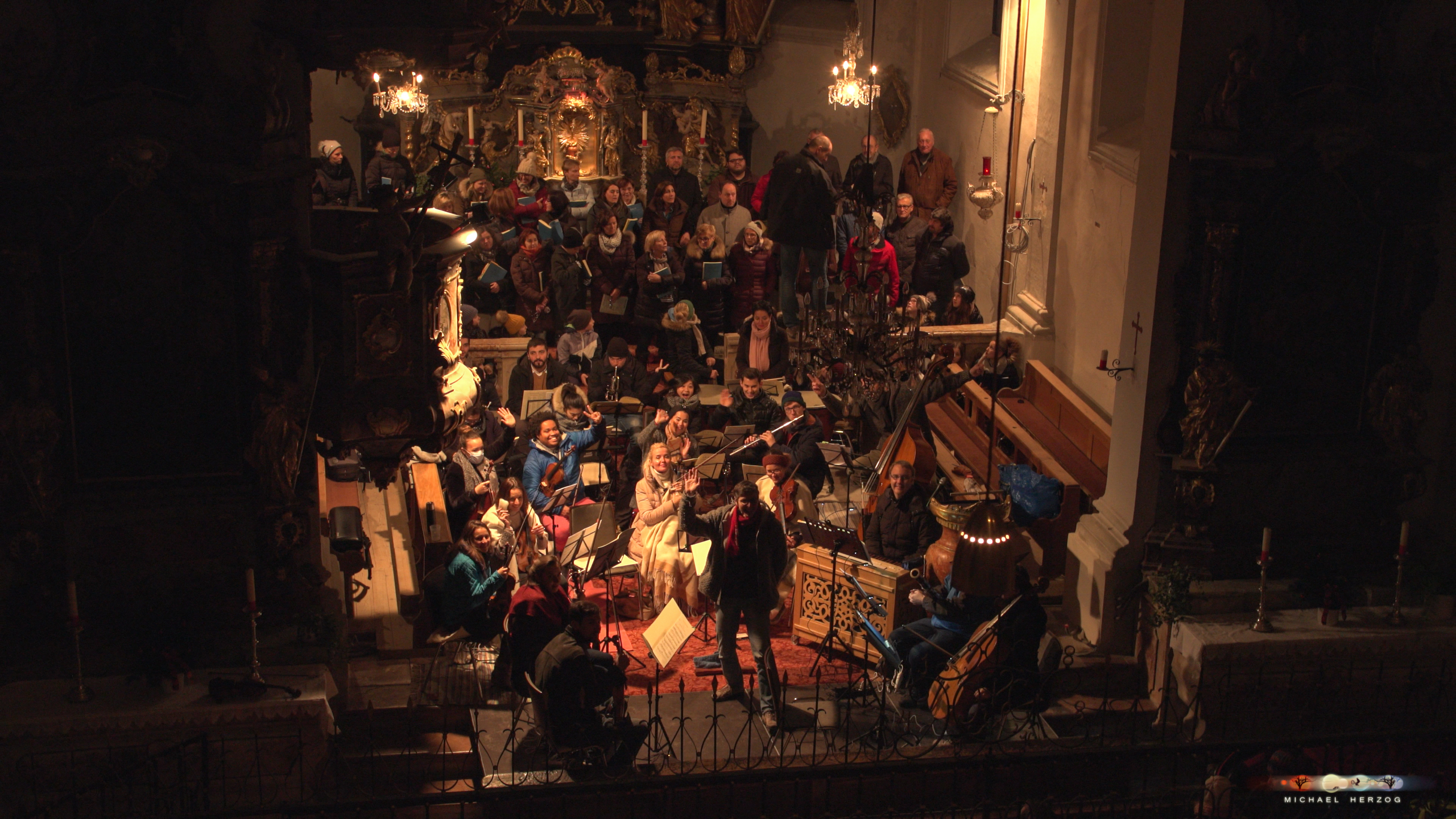 ArnsdorferSternstunden_Chorprobe-mit-PhilharmonieSalzburg_Screenshot_MichaelHerzog-20.jpg